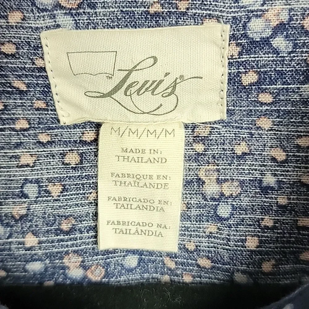 🖤5/$20🖤 LEVI'S.. lightweight denim dress..